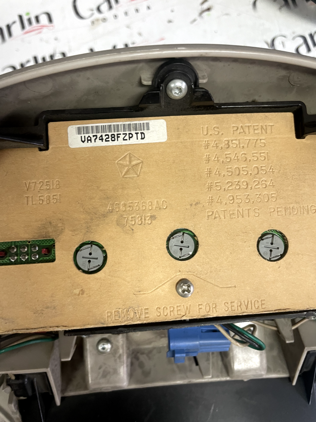 Plafoniera Luce Abitacolo Chrysler Voyager 4685368AC detail 2