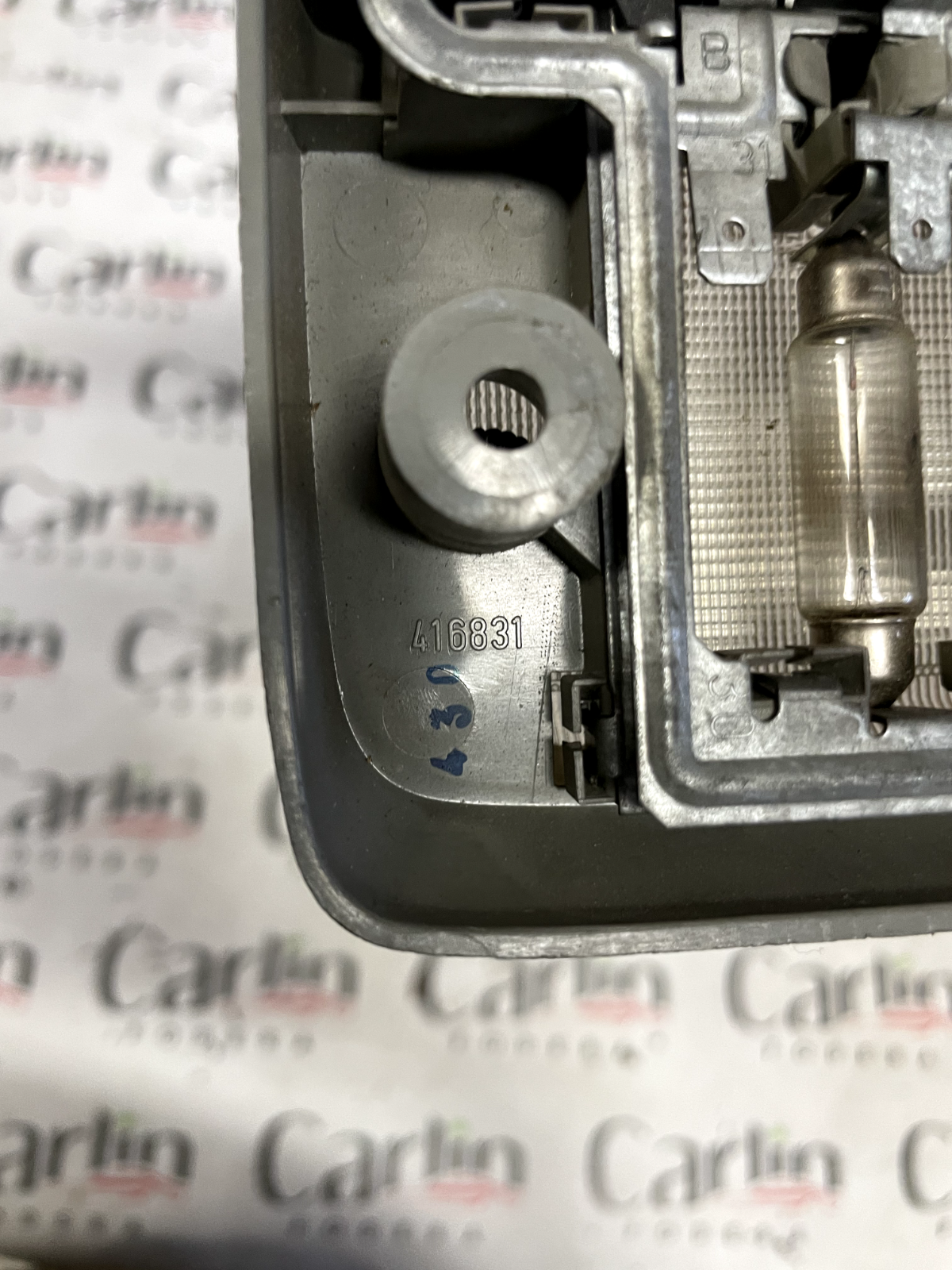 Plafoniera Luce Interna Abitacolo Volvo 480 - 416831 detail 2