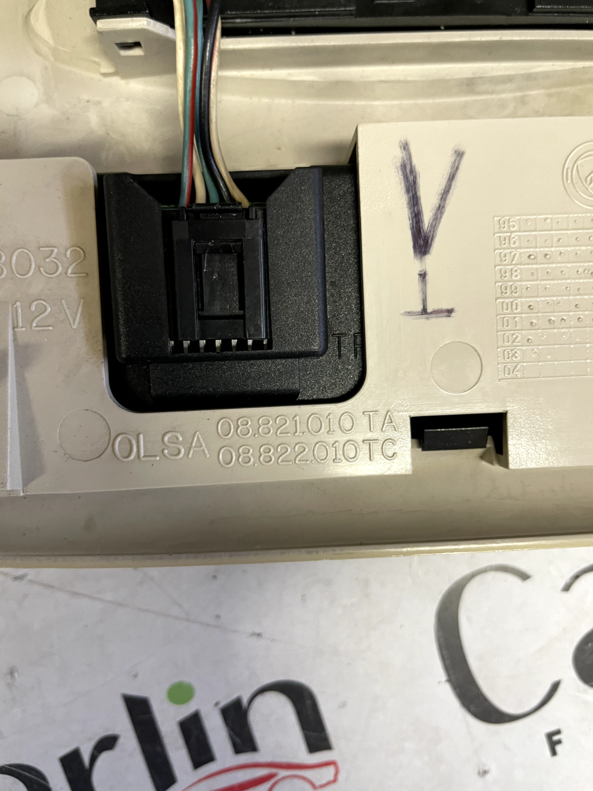 Plafoniera Luce Interna Lancia Y Beige detail pin