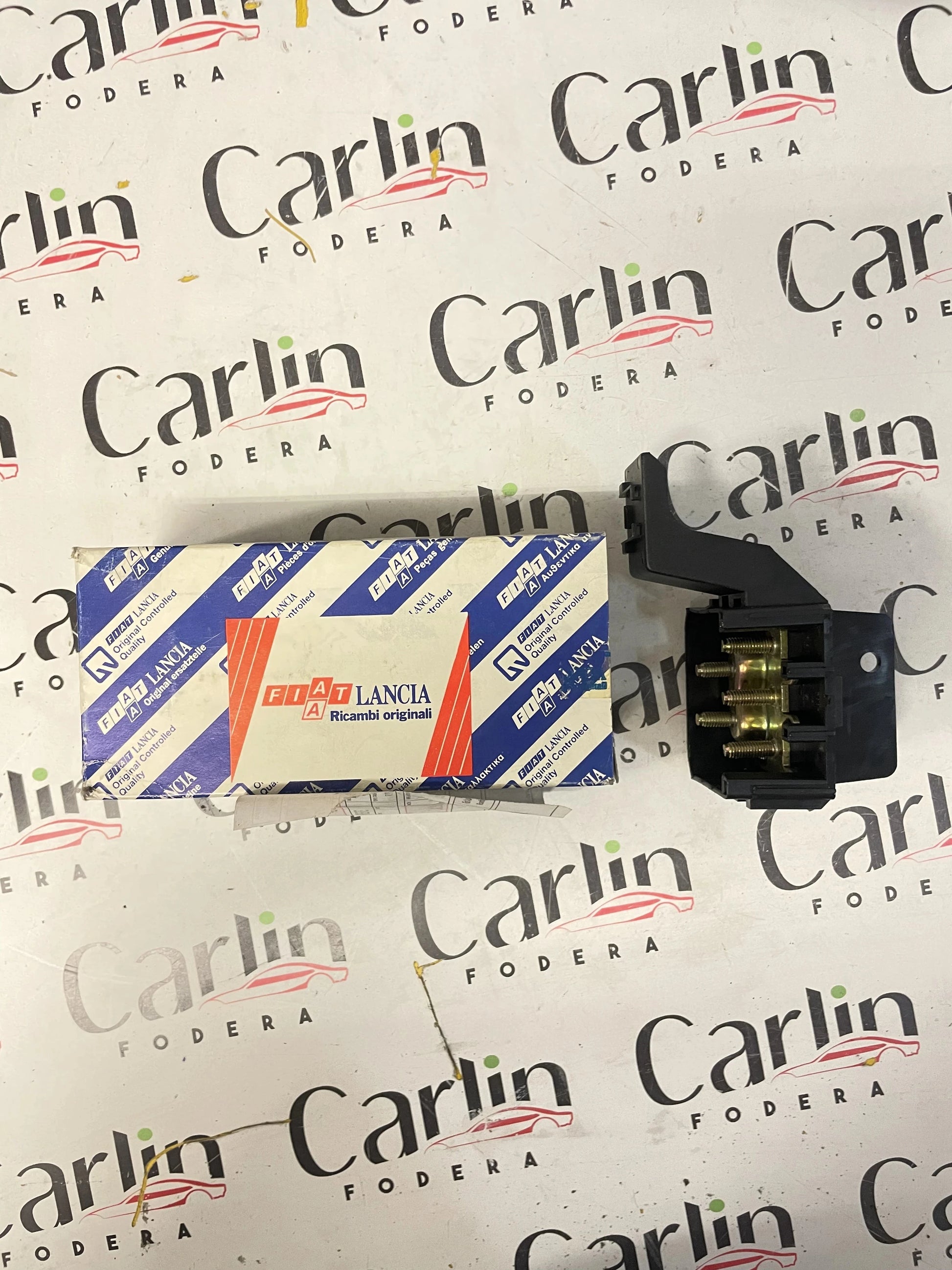 Presa di Corrente Batteria 46408979 FIAT Tipo Tempra