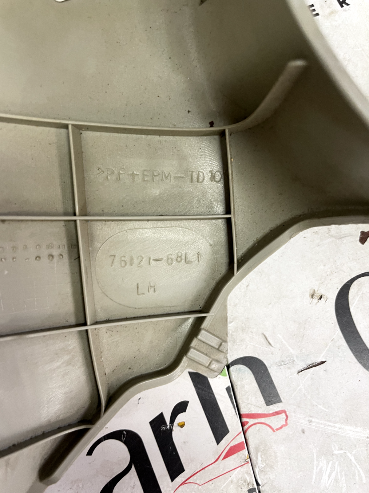 Rivestimenti Montanti Anteriori Suzuki Swift - 7612168L1/7611168L1 detail 3