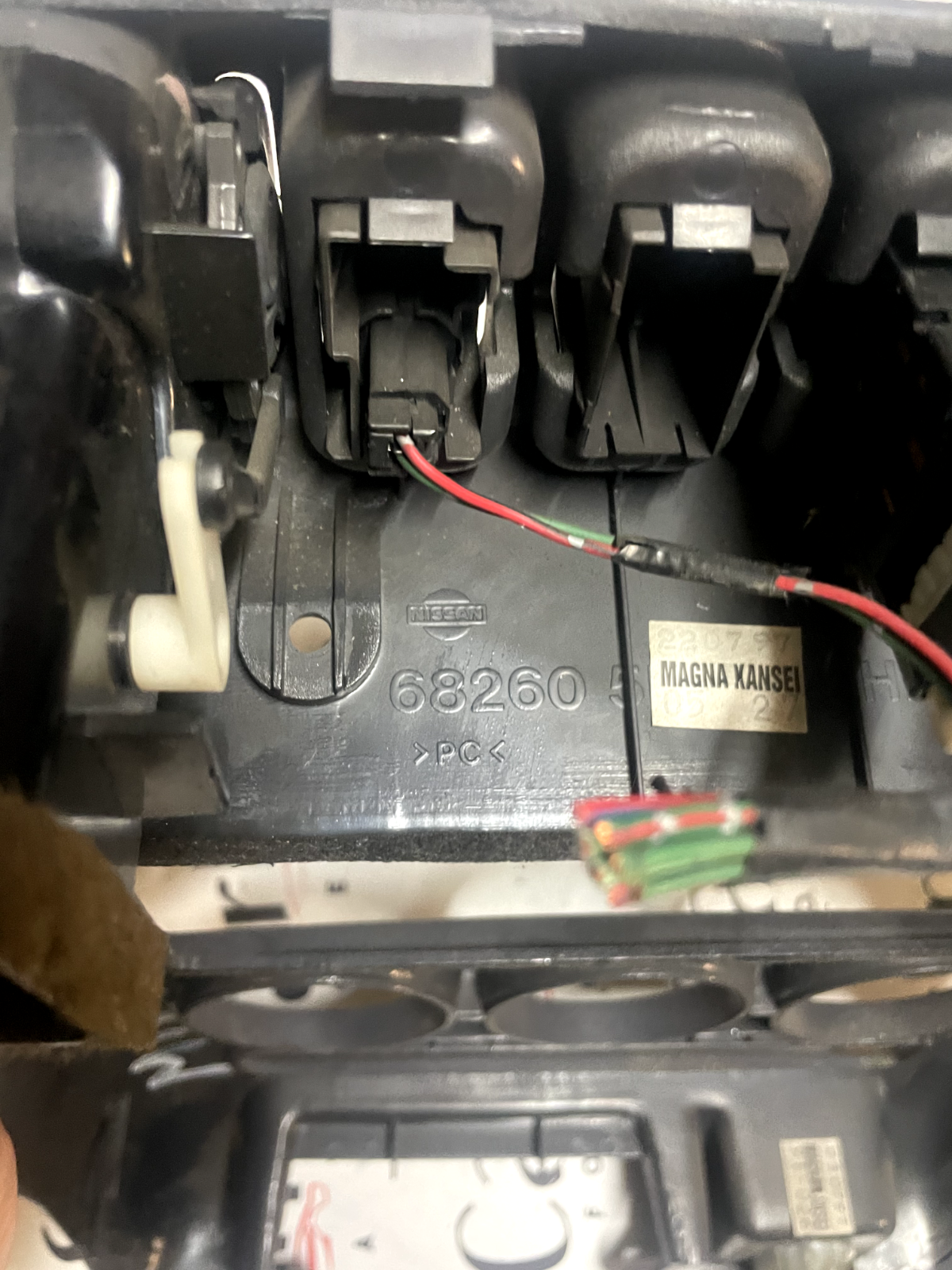 Rivestimento Console Cruscotto Nissan Micra K11 682605F detail 2