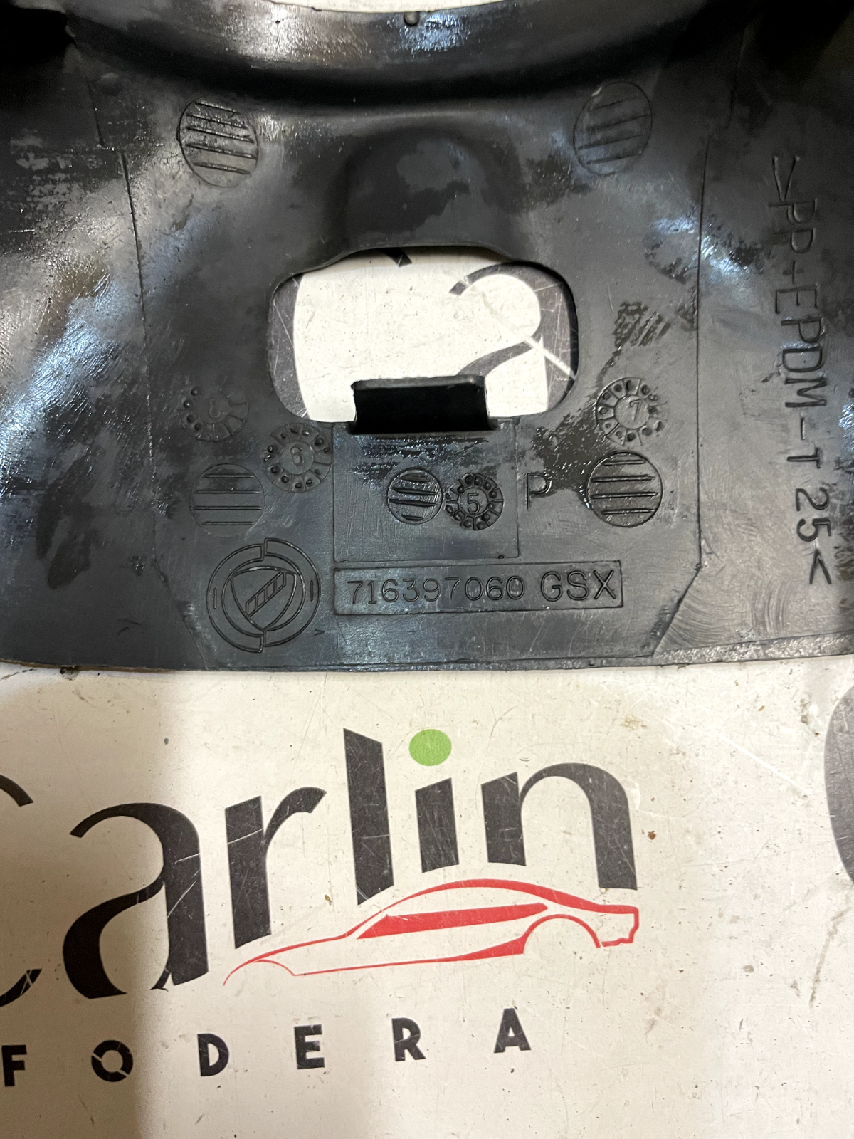 Rivestimento Piantone Sterzo Fiat Punto (1996) 716397060 detail 2