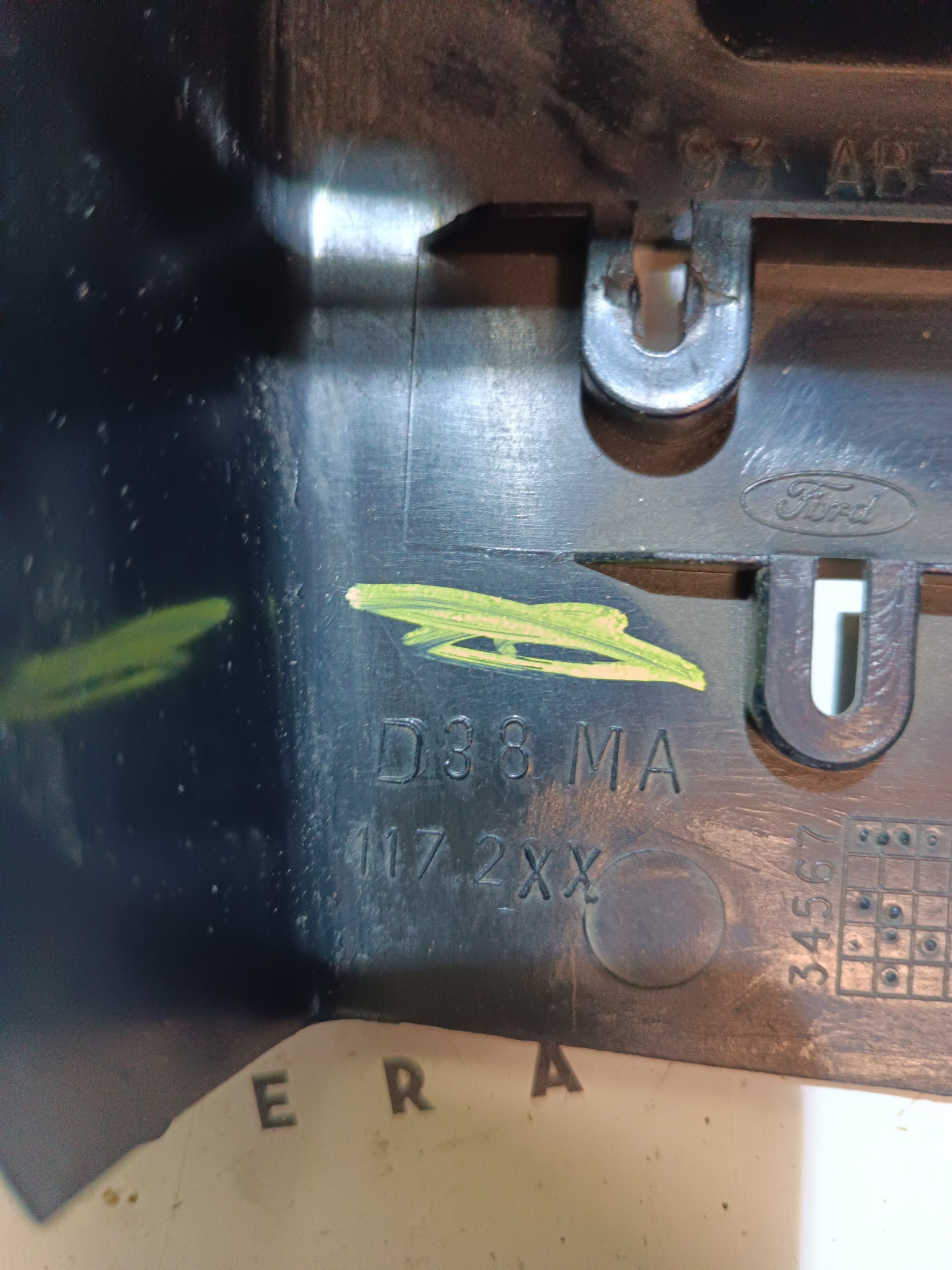 Rivestimento Piantone sterzo Ford Sierra 90BB3533  detail 4