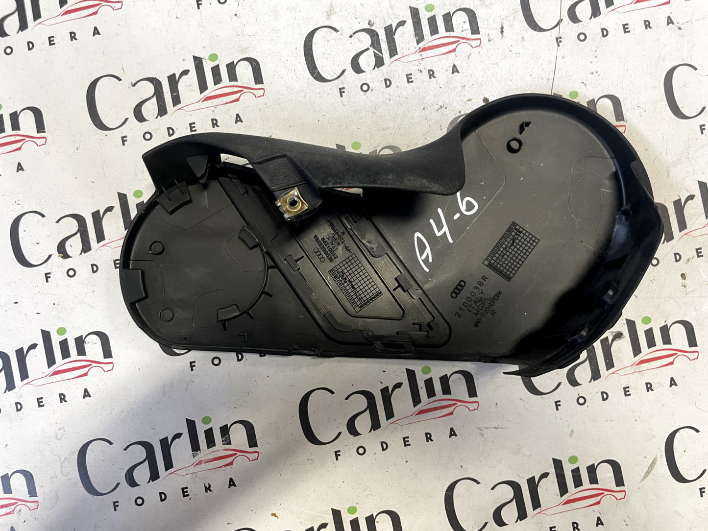 Rivestimento Sedile Anteriore Dx Audi A4/A6/A8 8E0882328 detail