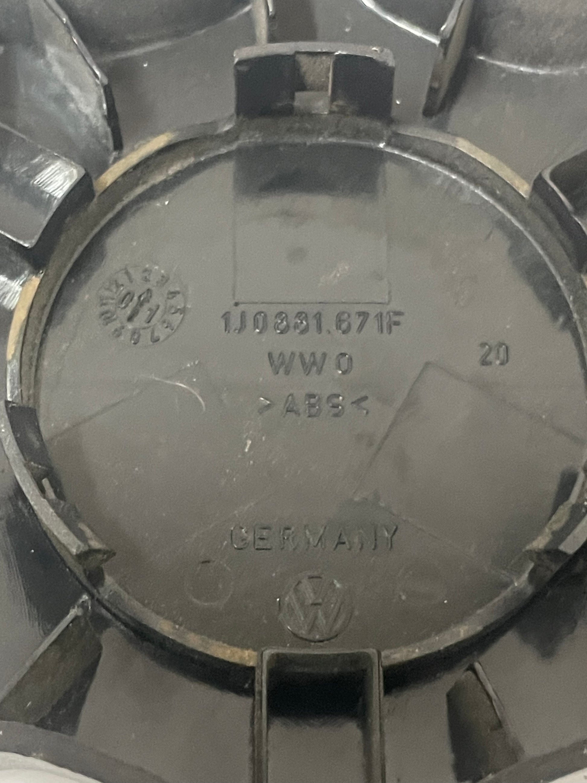 Rotella Ribaltamento Schienale Volkswagen - 18D881671F detail 2