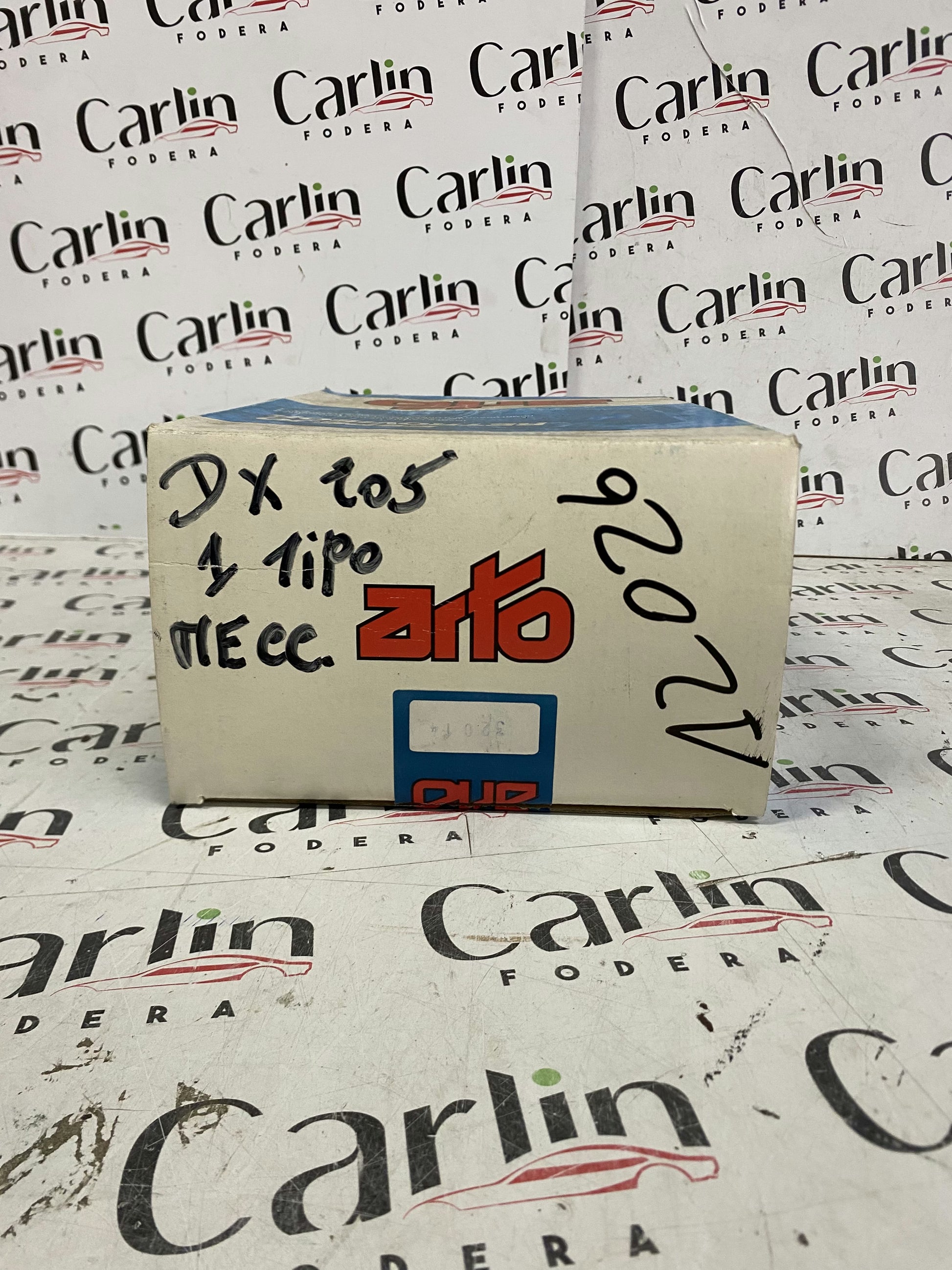 SPECCHIETTO RETROVISORE ESTERNO DESTRO – PEUGEOT 205 – 12047 8