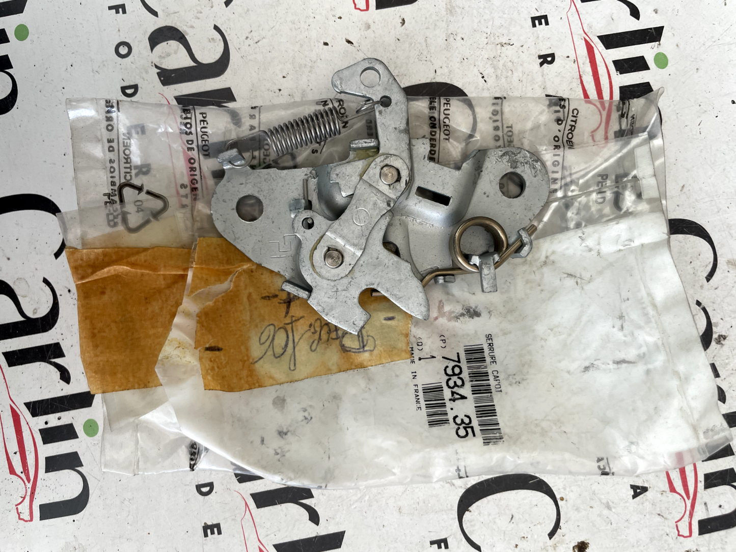 Serratura Cofano Peugeot 106/306/405/406/806 793435 detail