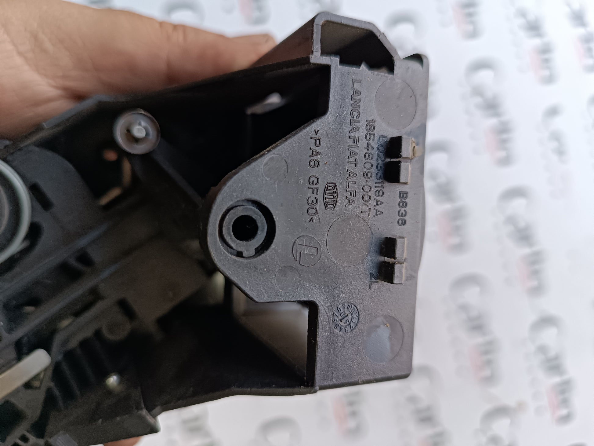 Serratura Sedile Schienale Posteriore Fiat Punto EVO detail code