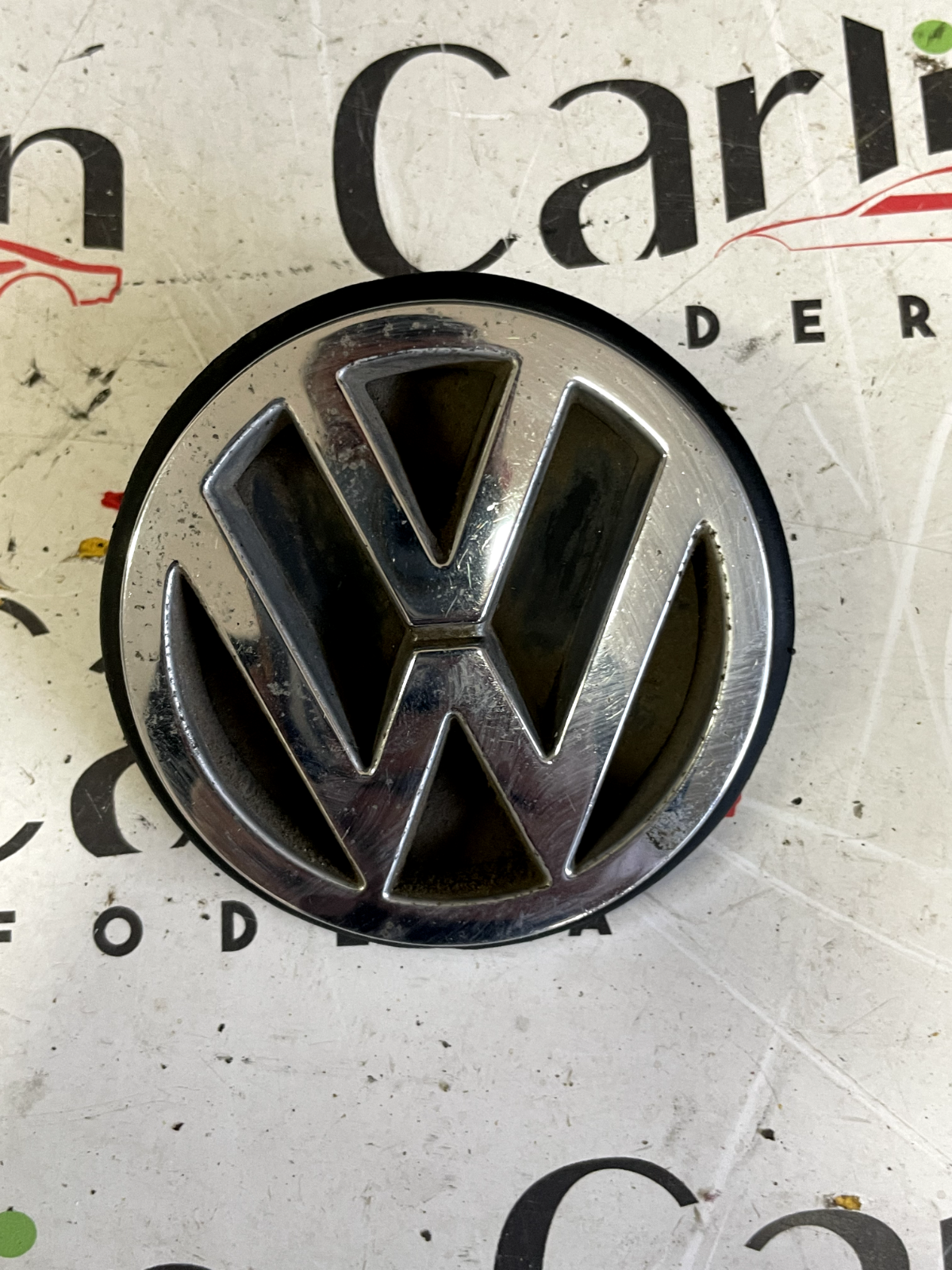 Stemma Volkswagen Golf 1 Posteriore - 191853601B detail