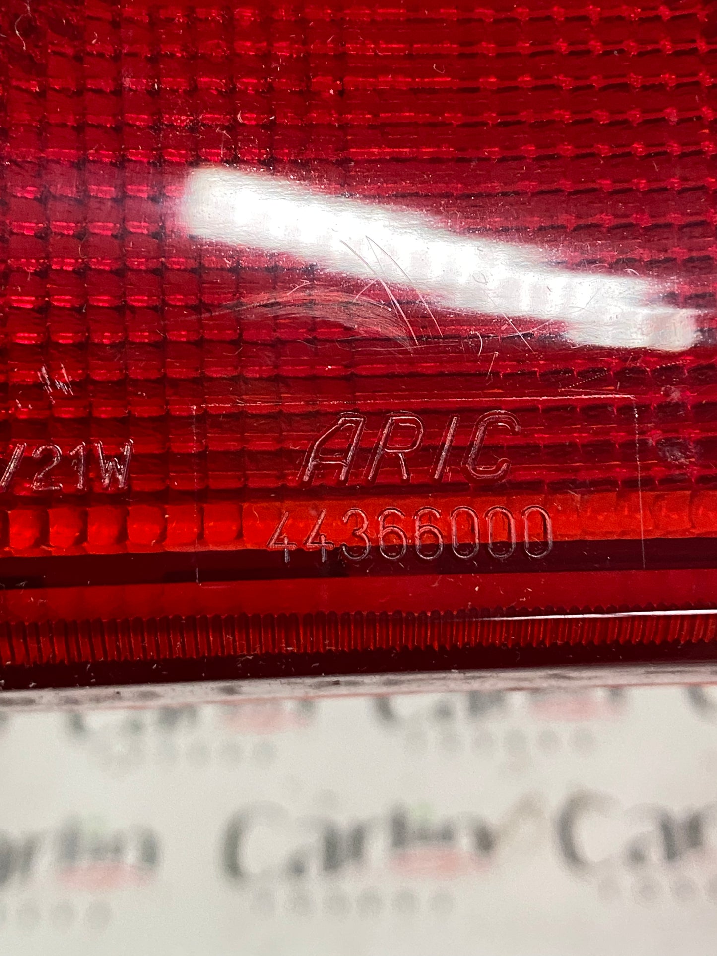 TRASPARENTE FANALINO POSTERIORE SINISTRO FUMÉ – Y10 – 44366000 2