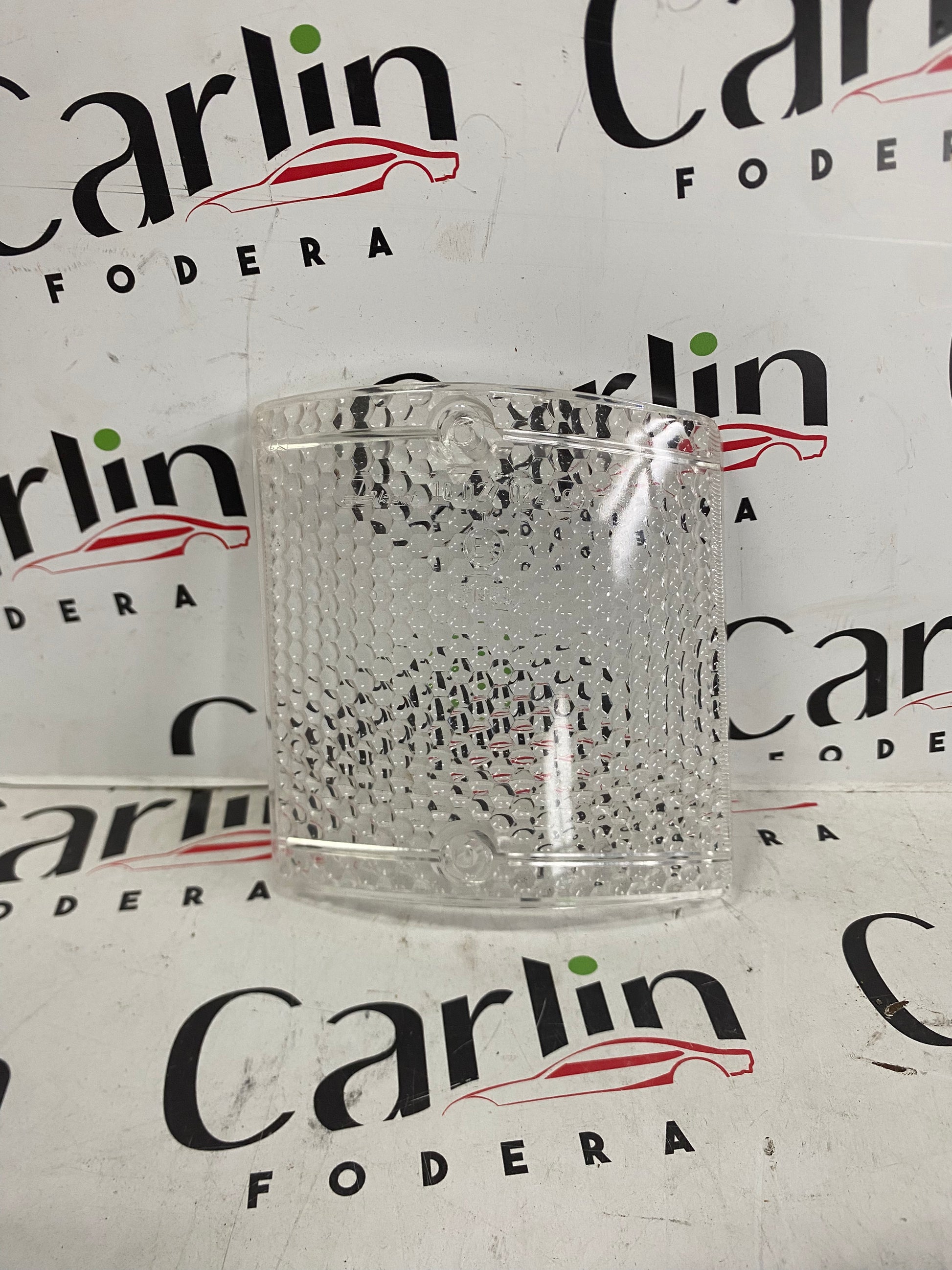 TRASPARENTE FRECCIA ANTERIORE SINISTRO NUOVO – FIAT 128 – OEM 10027022 1