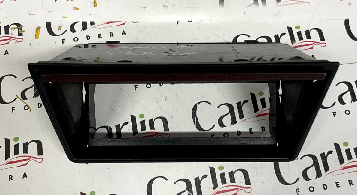 Vano Cassetto Autoradio in Radica Lancia Thema - 176580480 detail