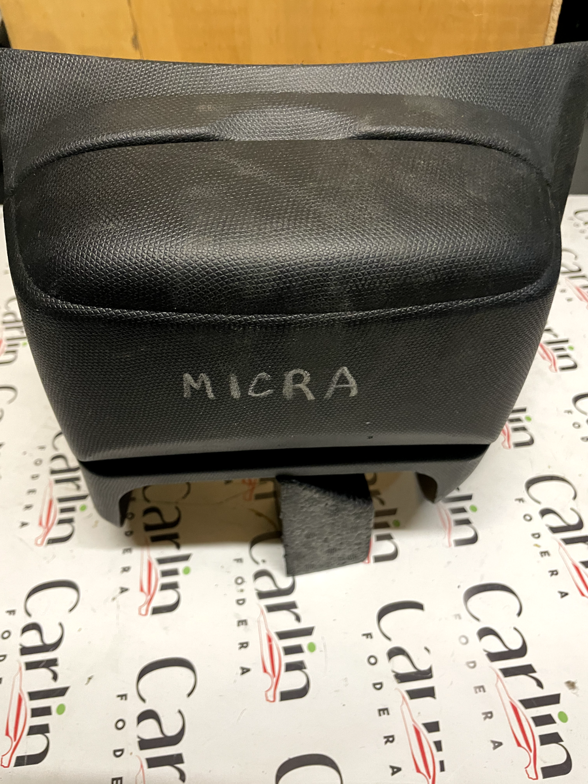 Vano Portaoggetti Consolle Centrale Nissan Micra 68930AX700