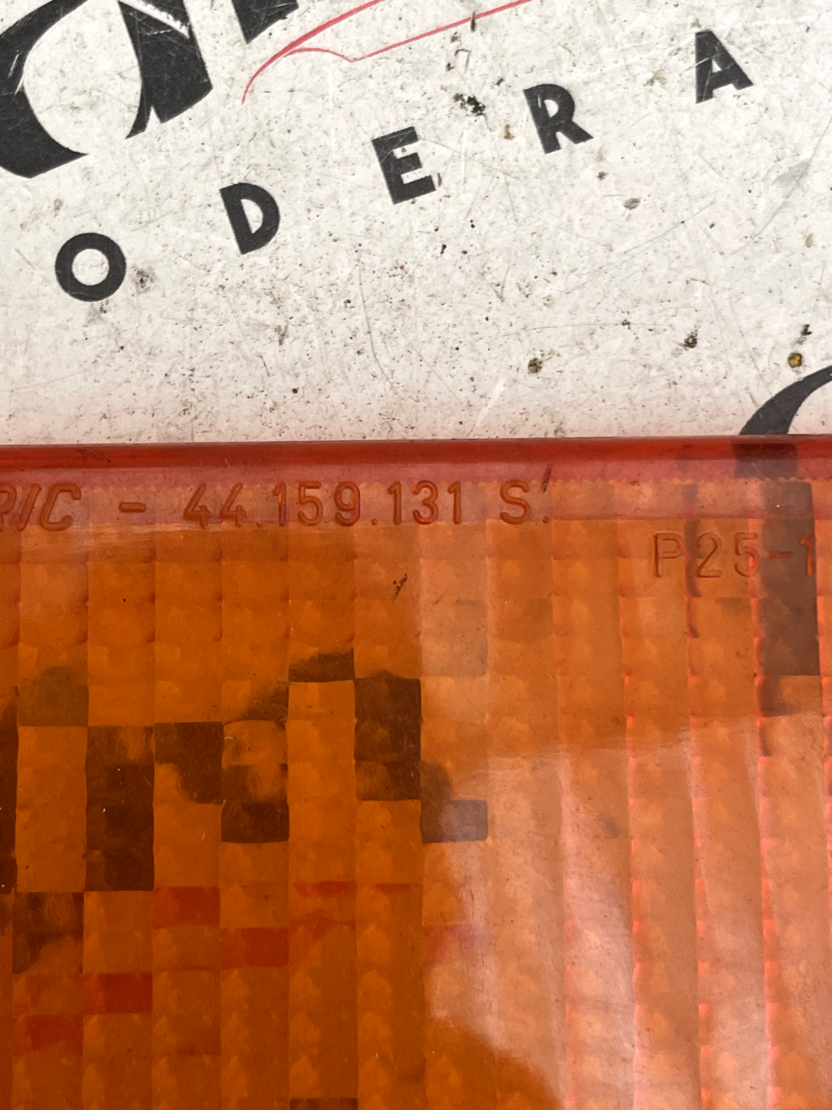 Vetro Freccia Faro Sinistro Fiat 131 Supermirafiori - 44.159.131 S detail code