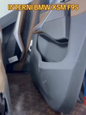 Salone completo BMW X5M F95