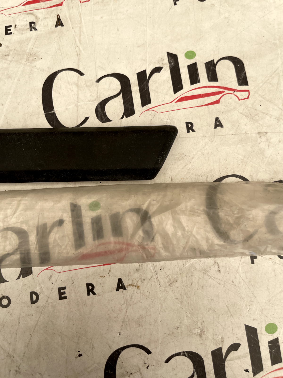 modanatura Porta Posteriore Sinistra Mercedes W201 - 2016900562 detail 2