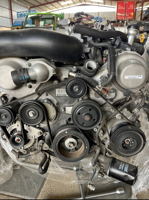 Fotografia della scheda CarlinFodera del motore 3UZ-FE