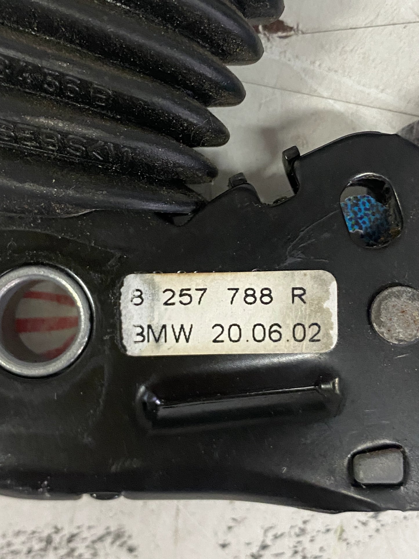 Aggancio Cintura di Sicurezza Anteriore Destra BMW Serie 3 (E46) [8257788R]