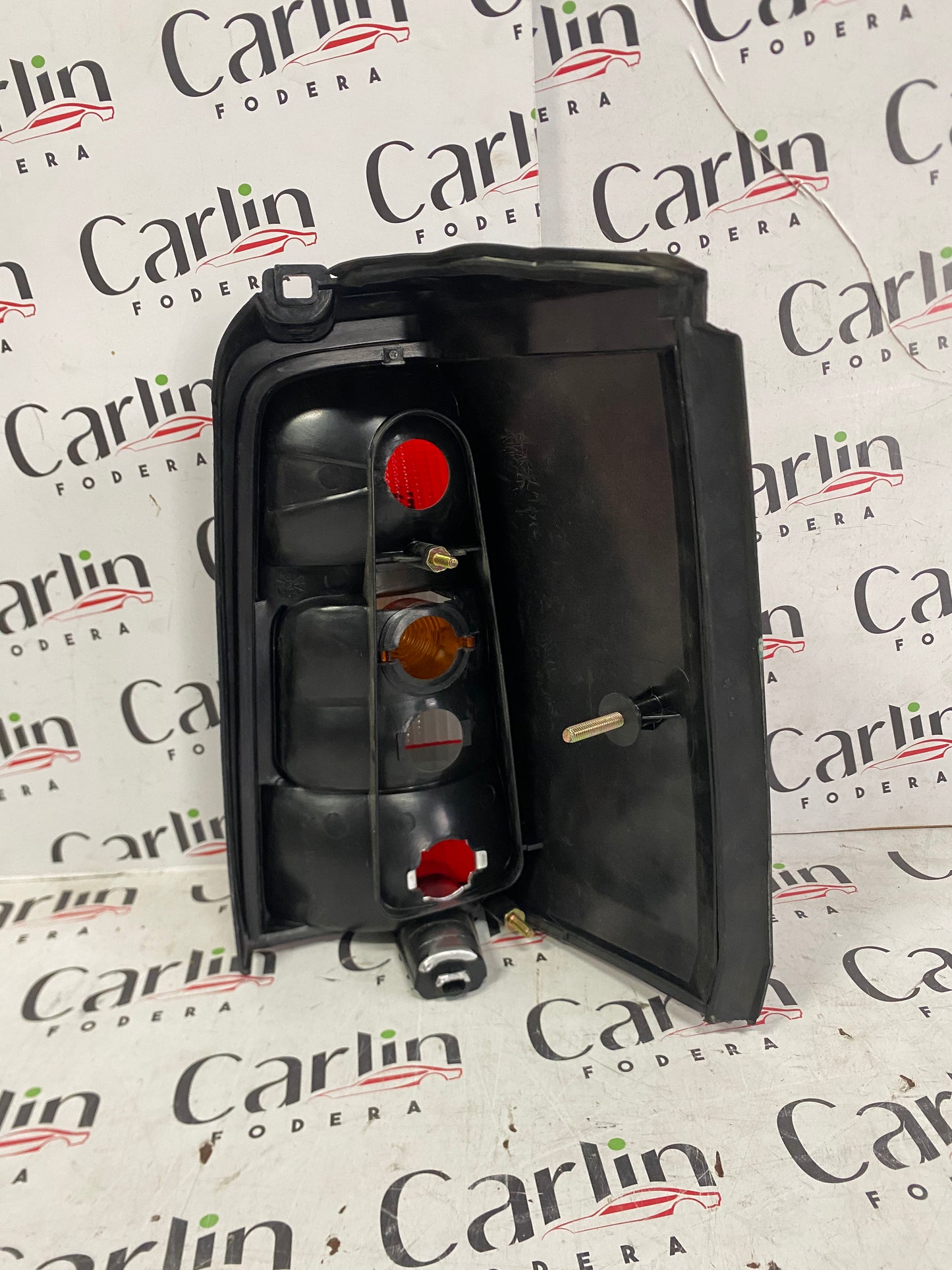 FANALE POSTERIORE SINISTRO NUOVO – FIAT TEMPRA SW – 0029560701 1