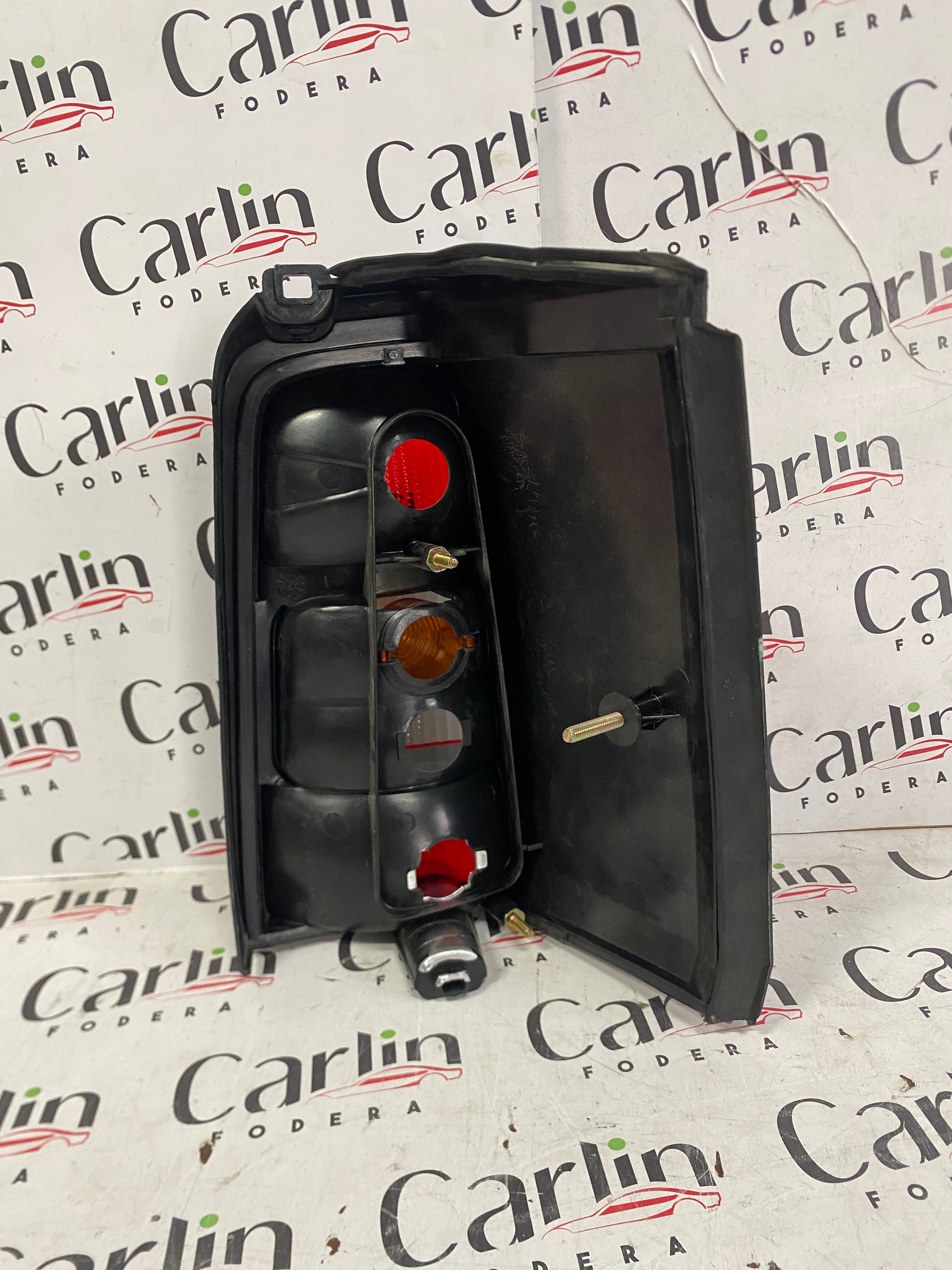 FANALE POSTERIORE SINISTRO NUOVO – FIAT TEMPRA SW – 0029560701 1