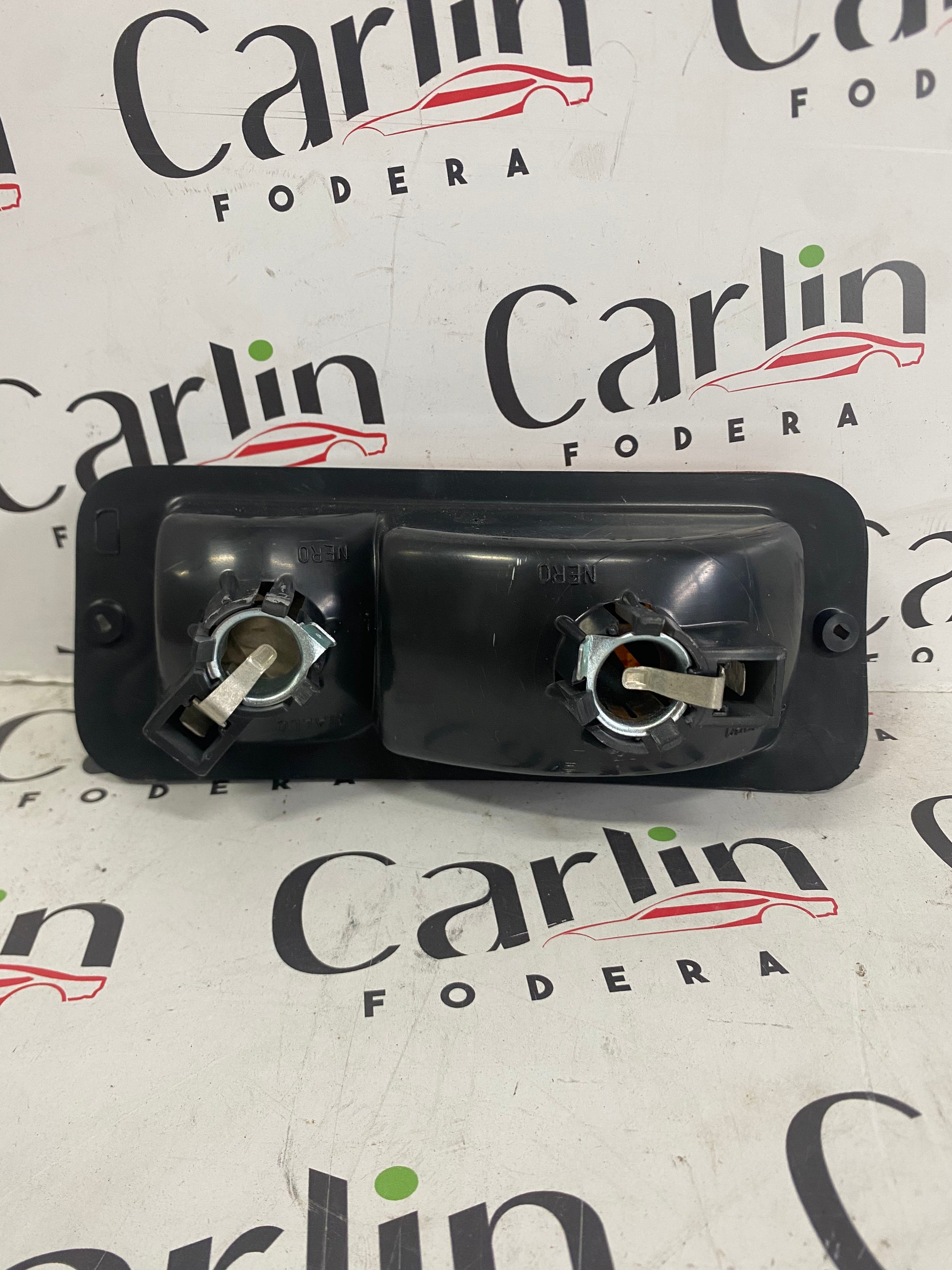 FANALINO ANTERIORE DESTRO BICOLORE – FIAT 127 1ª SERIE 12034000 4