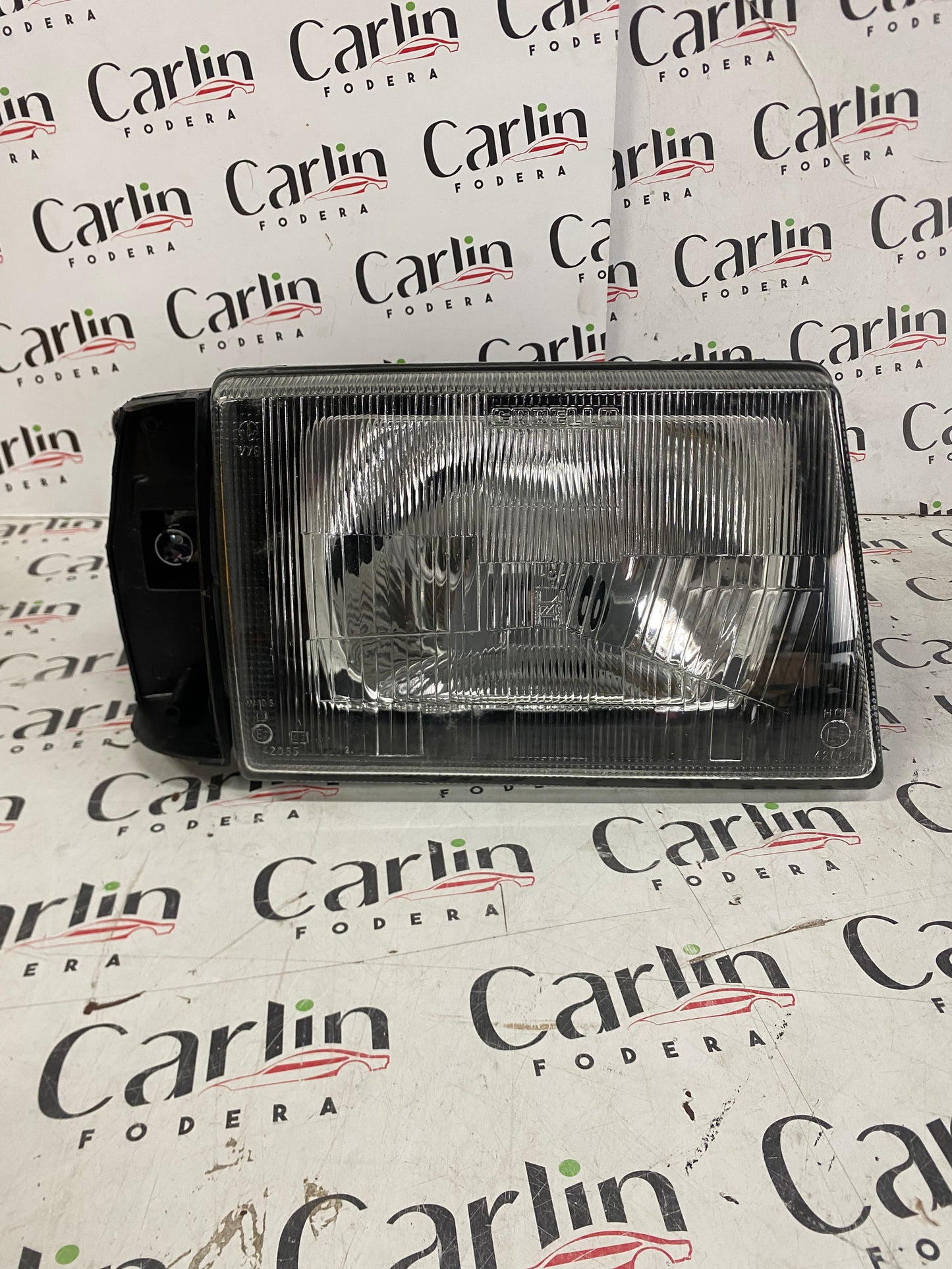 FARO ANTERIORE DESTRO NUOVO – LANCIA PRISMA R.86 – 712035840009 2