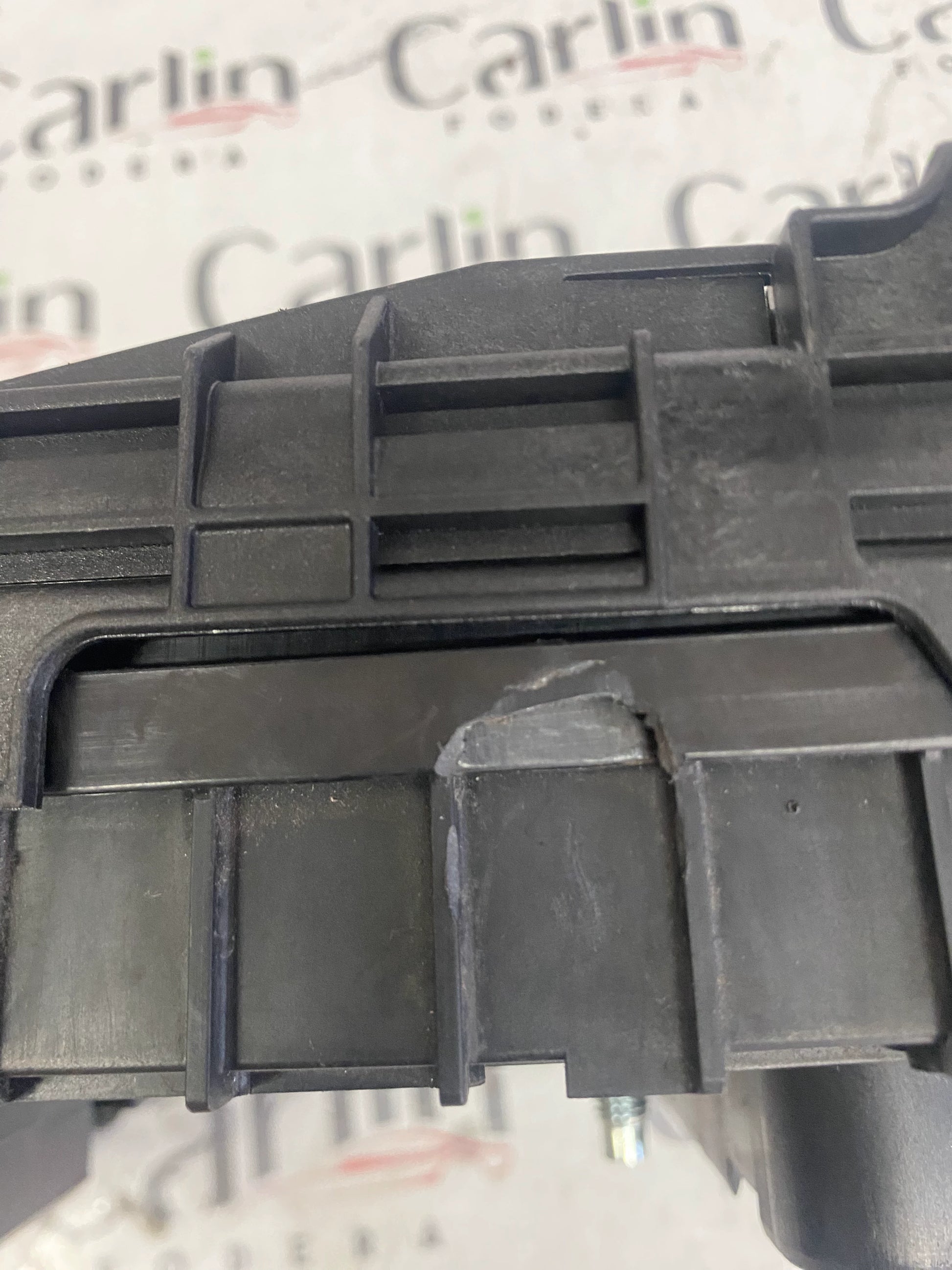 Centralina Fusibiliera Scatola Fusibili Relè VOLKSWAGEN Passat SW 2.0 – Cod. 3C0937125A | Originale Usata 1
