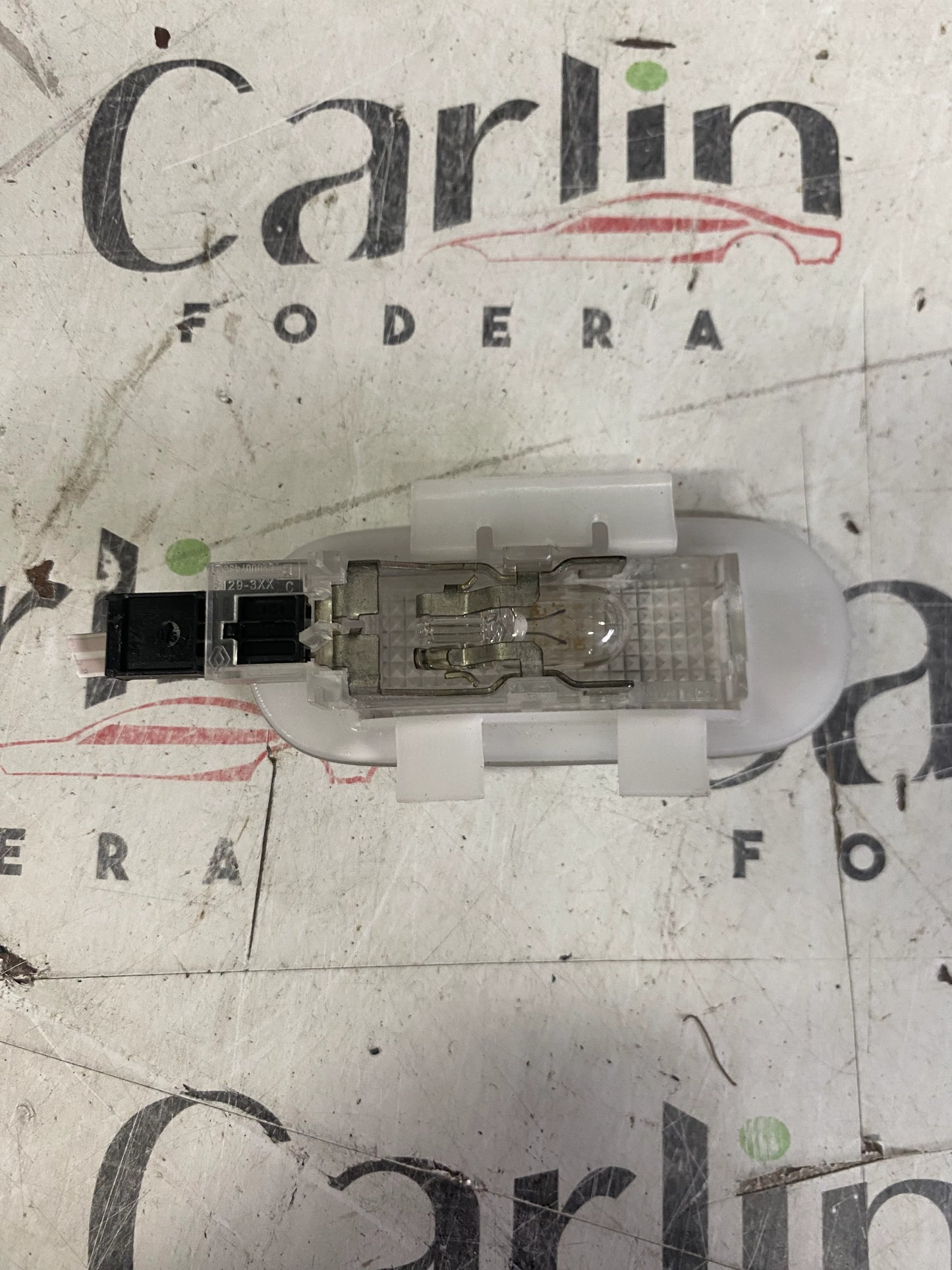 Luce Specchietto Parasole Renault [8200163892]