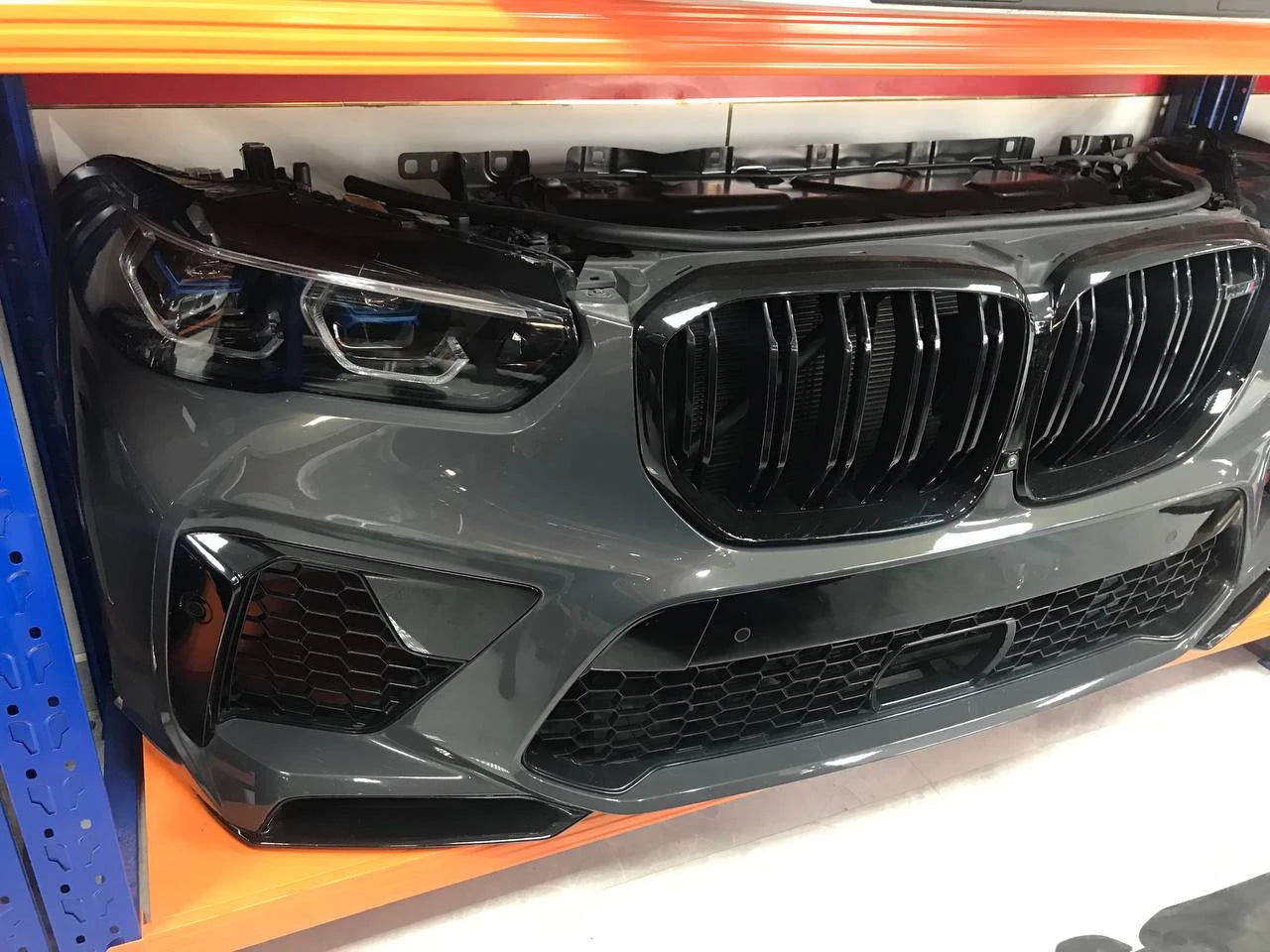 MUSATA COMPLETA BMW X5M F95 – COFANO, PARAURTI, FARI LASER 1