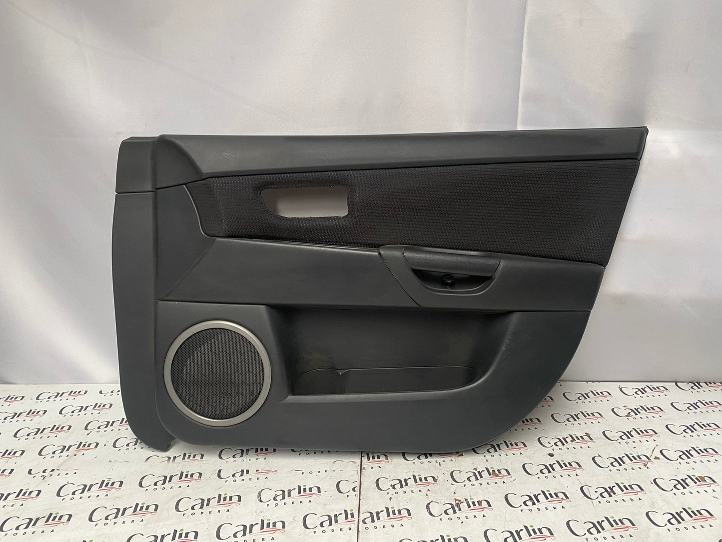 MAZDA 3 FRONT DOOR INTERIOR PANEL