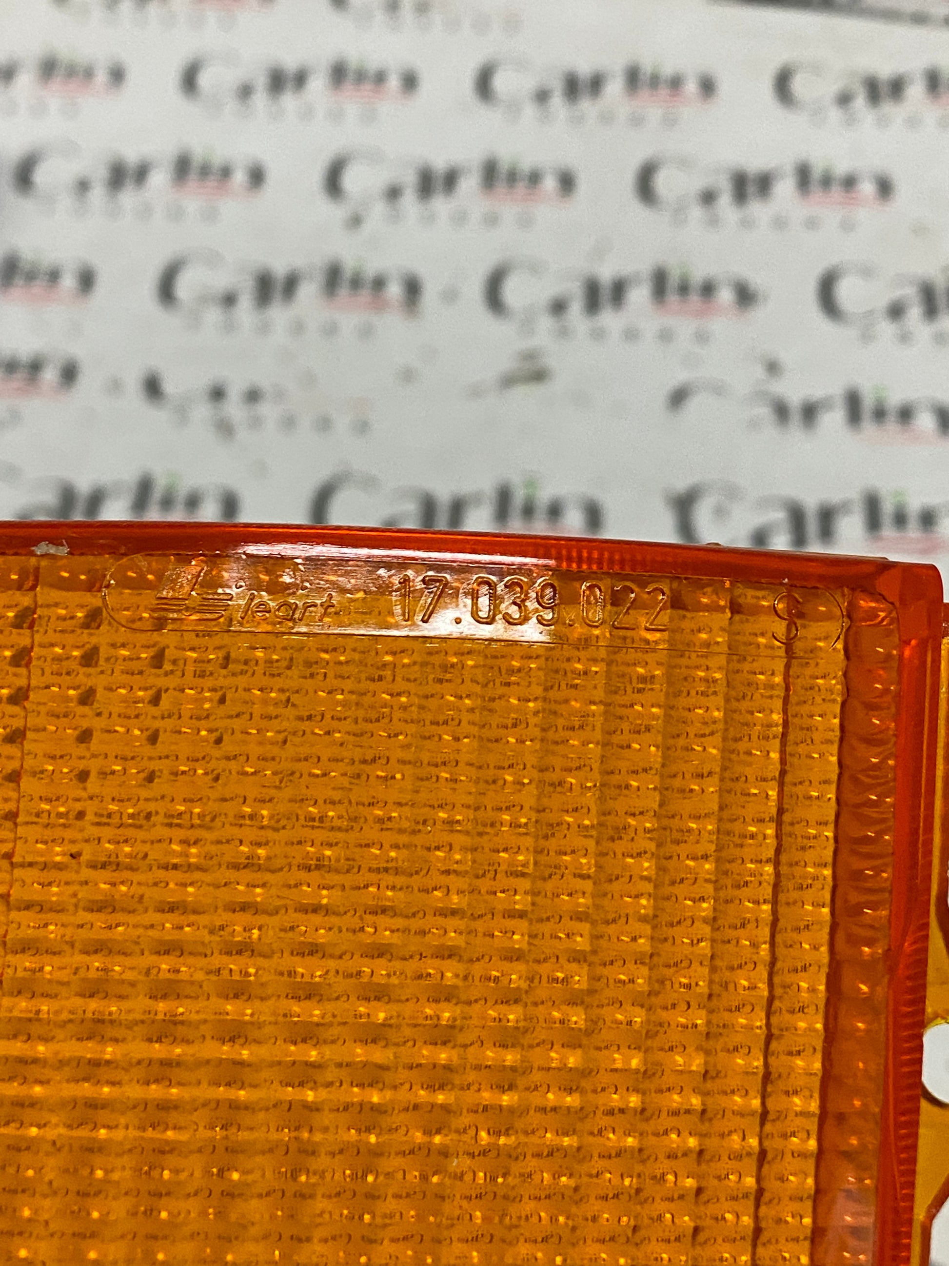 PLASTICA FRECCIA POSTERIORE SINISTRA  FIAT 127 MK1  17.039.022 4