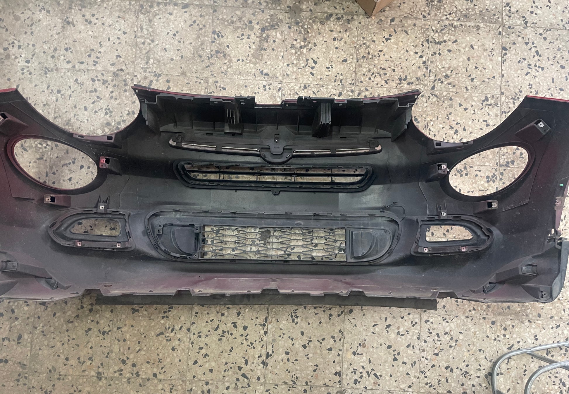 Paraurti Anteriore Fiat 500X 735633859 Usato Completo di Griglie 1
