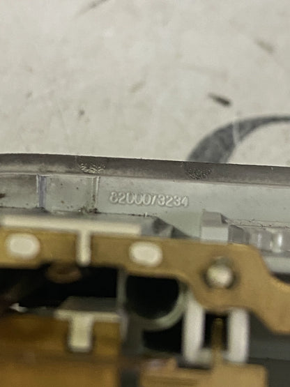 Plafoniera Interna Luci Renault Mégane / Scénic [8200073234]