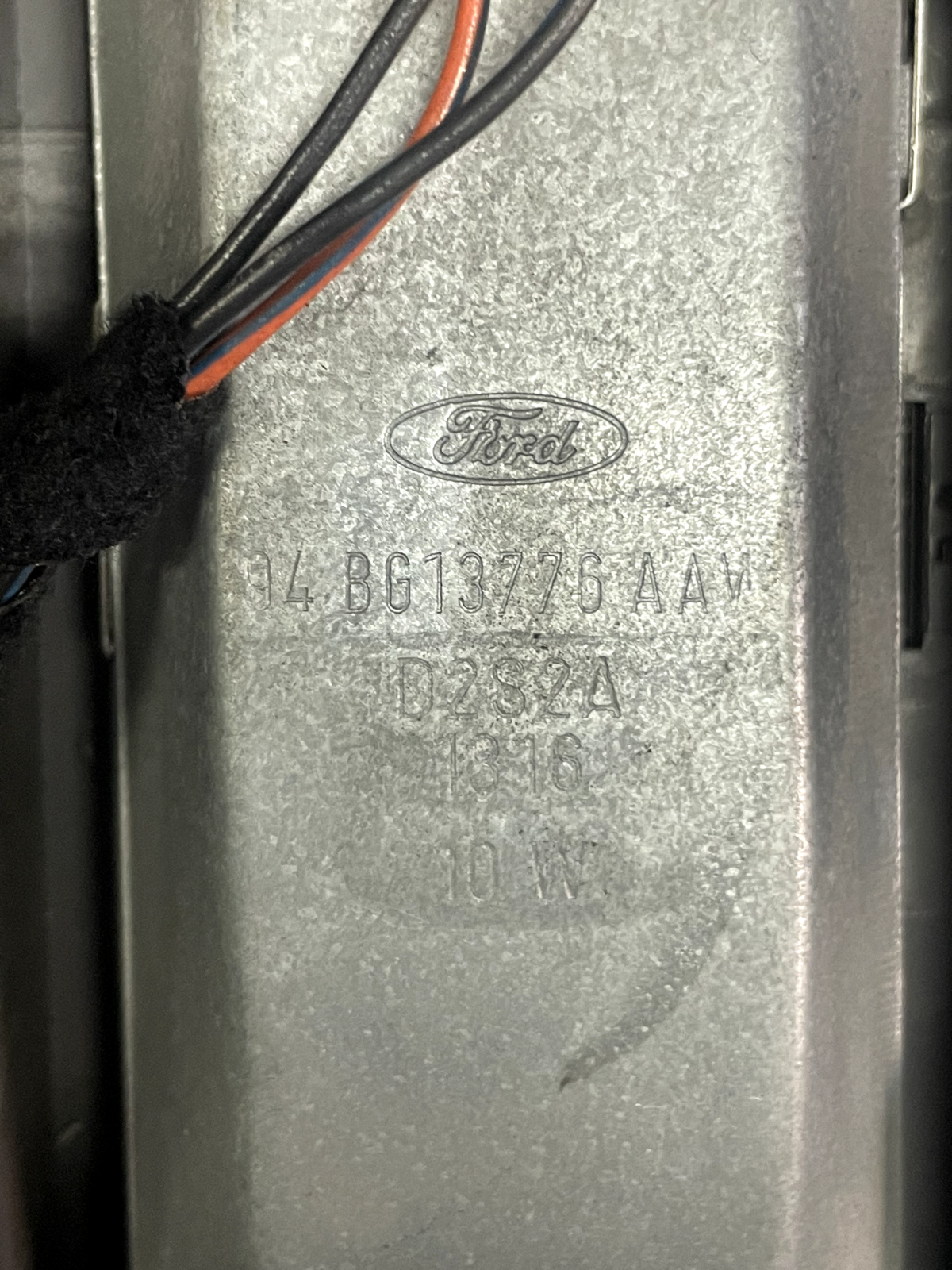 Plafoniera Luce Interna Ford Mondeo (1998) 94BG13776AAW detail