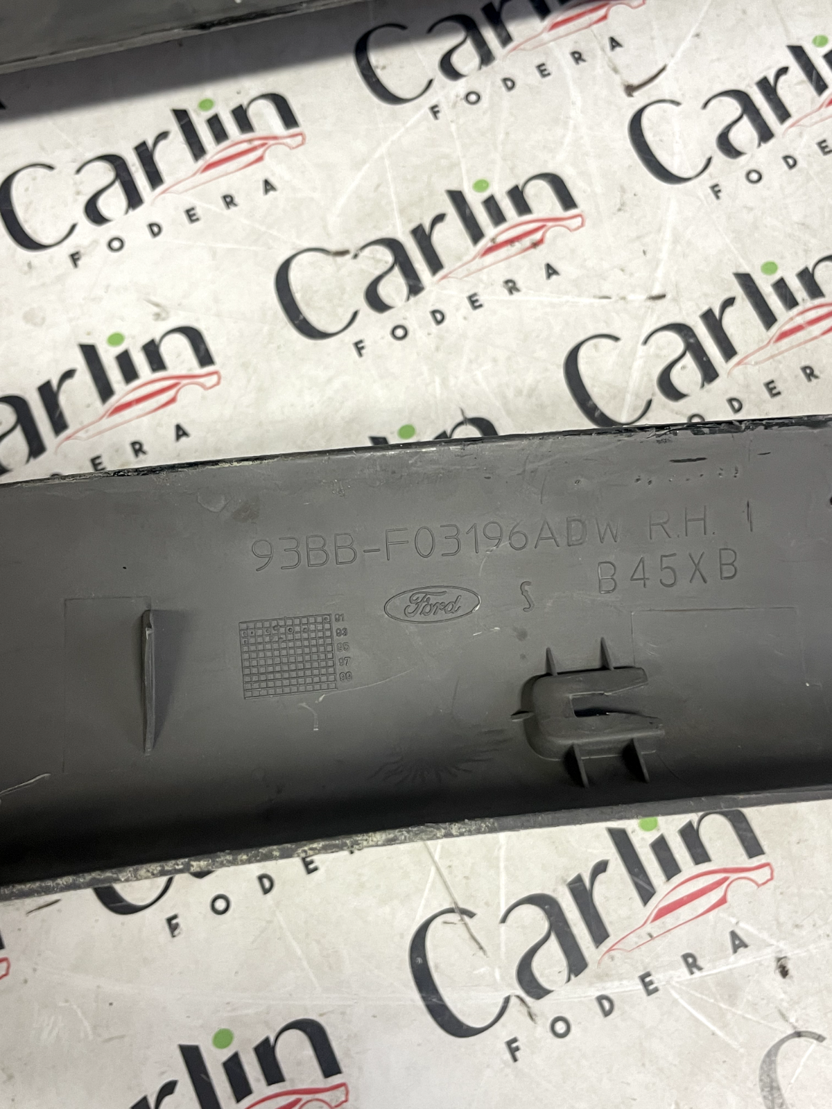 Rivestimenti Montanti Anteriori Ford Mondeo 93BBF03196ADW detail 2