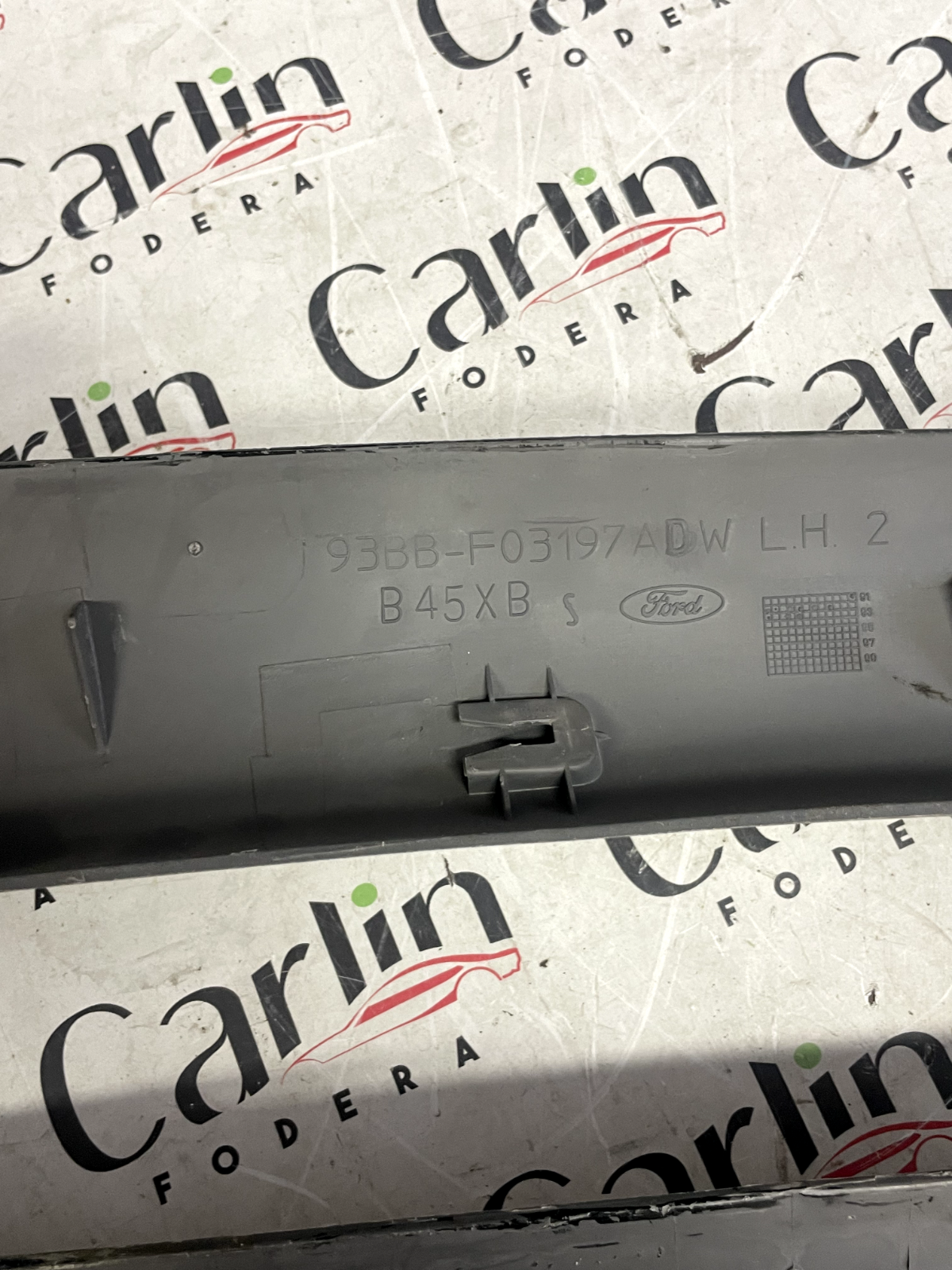 Rivestimenti Montanti Anteriori Ford Mondeo 93BBF03196ADW detail 3