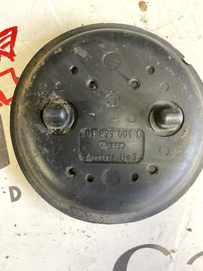 Stemma Volkswagen Golf 1 Posteriore - 191853601B detail 2