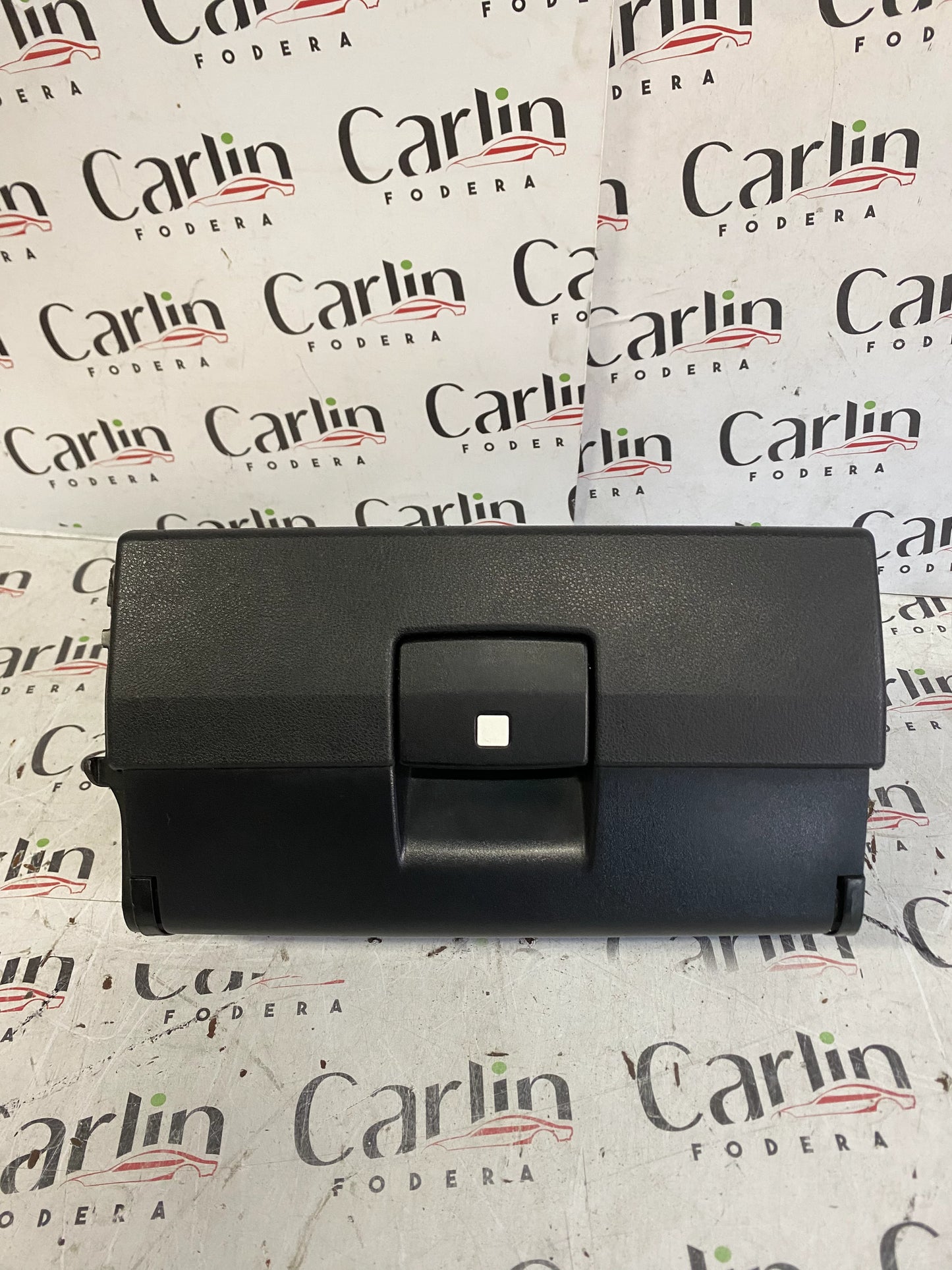 Vano Portaoggetti Sotto Sedile Audi A3 [8314990]