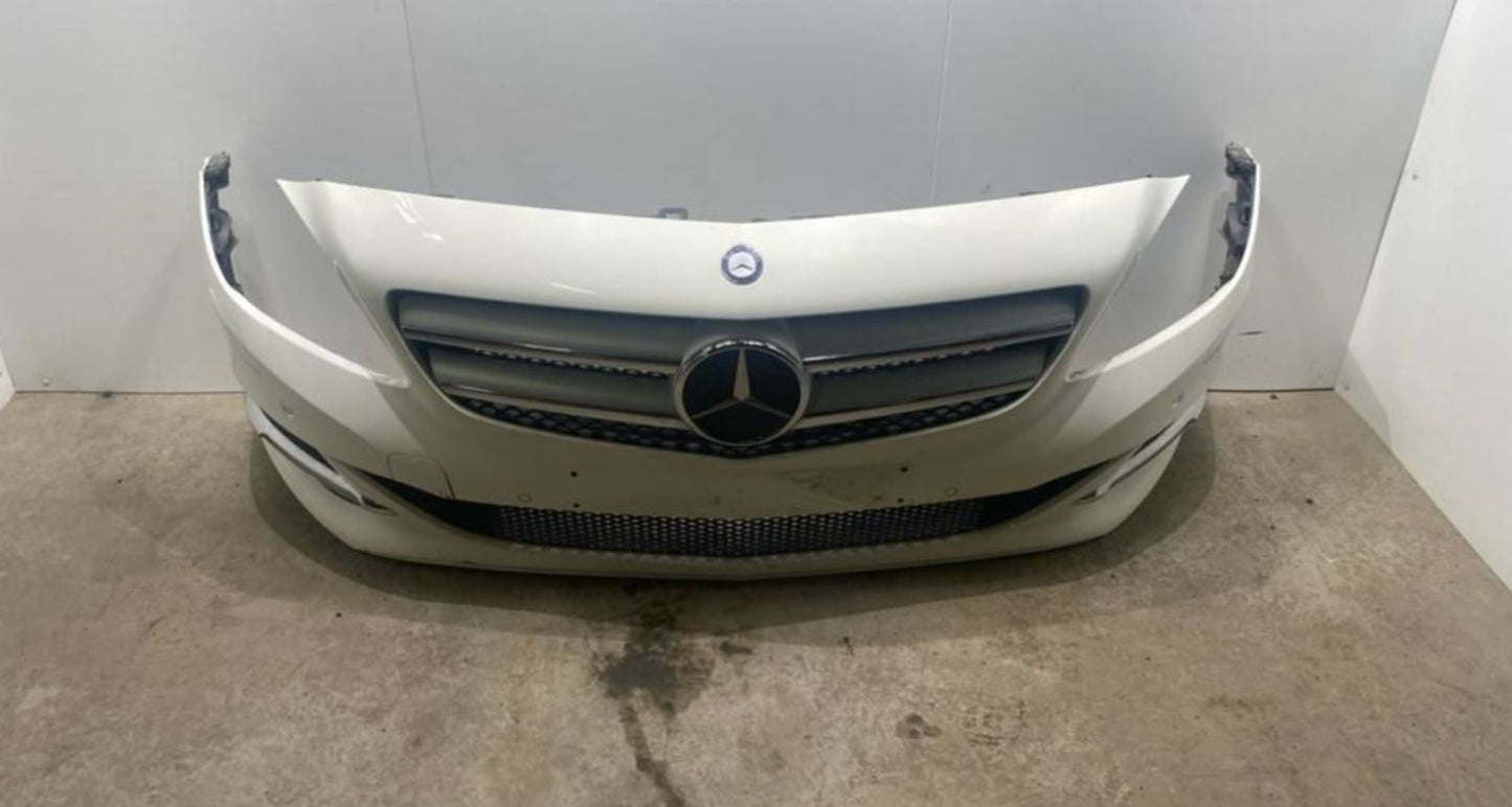 Coppia fanali + Paraurti Mercedes Classe B W246