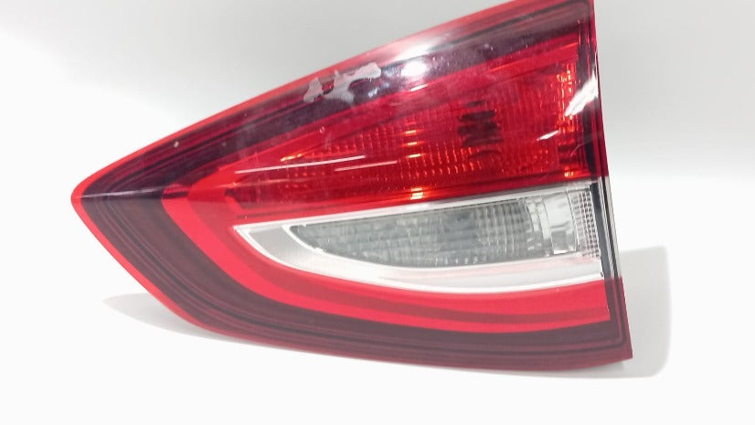 LUCI POSTERIORI FORD