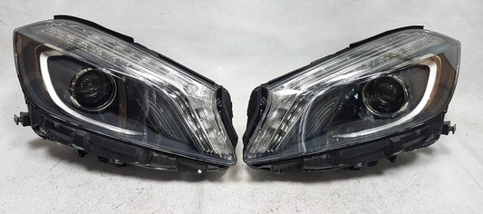 Coppia fari Mercedes W176 originali con centralina