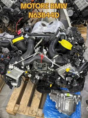 Appena arrivato un altro motore BMW N63B44D nuovo