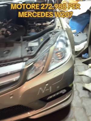 Motore Mercedes-Benz 272.988