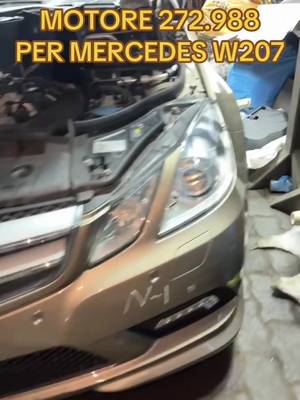 Motore Mercedes-Benz 272.988